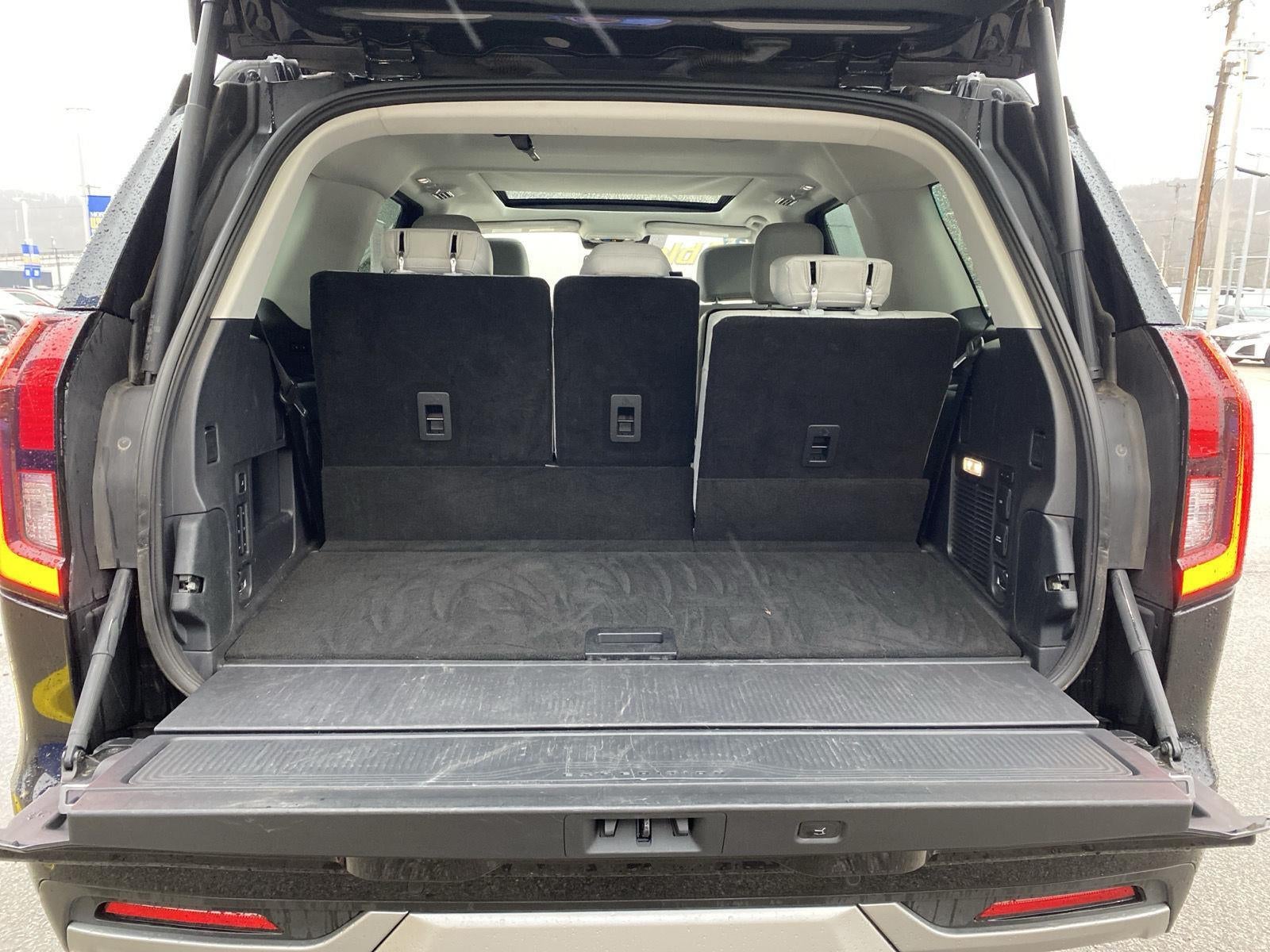 2025 Ford EXPEDITION Base