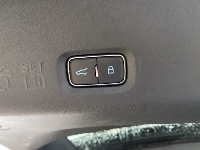 2025 Ford EXPEDITION Base