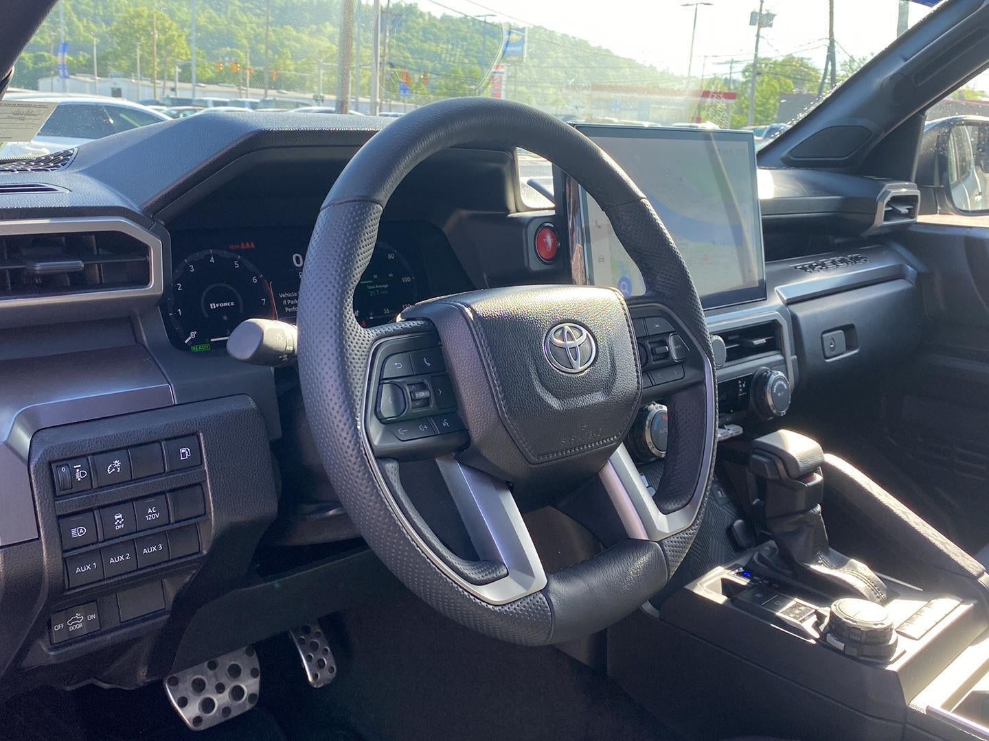 2025 Toyota Tacoma TRD Sport HV