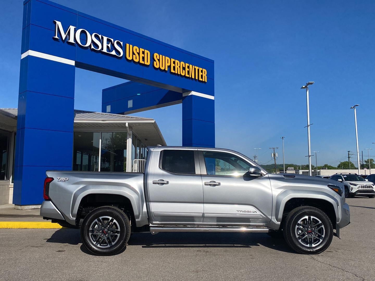 2025 Toyota Tacoma TRD Sport HV