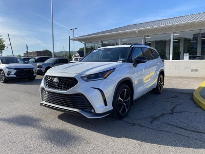 2022 Toyota Highlander XSE