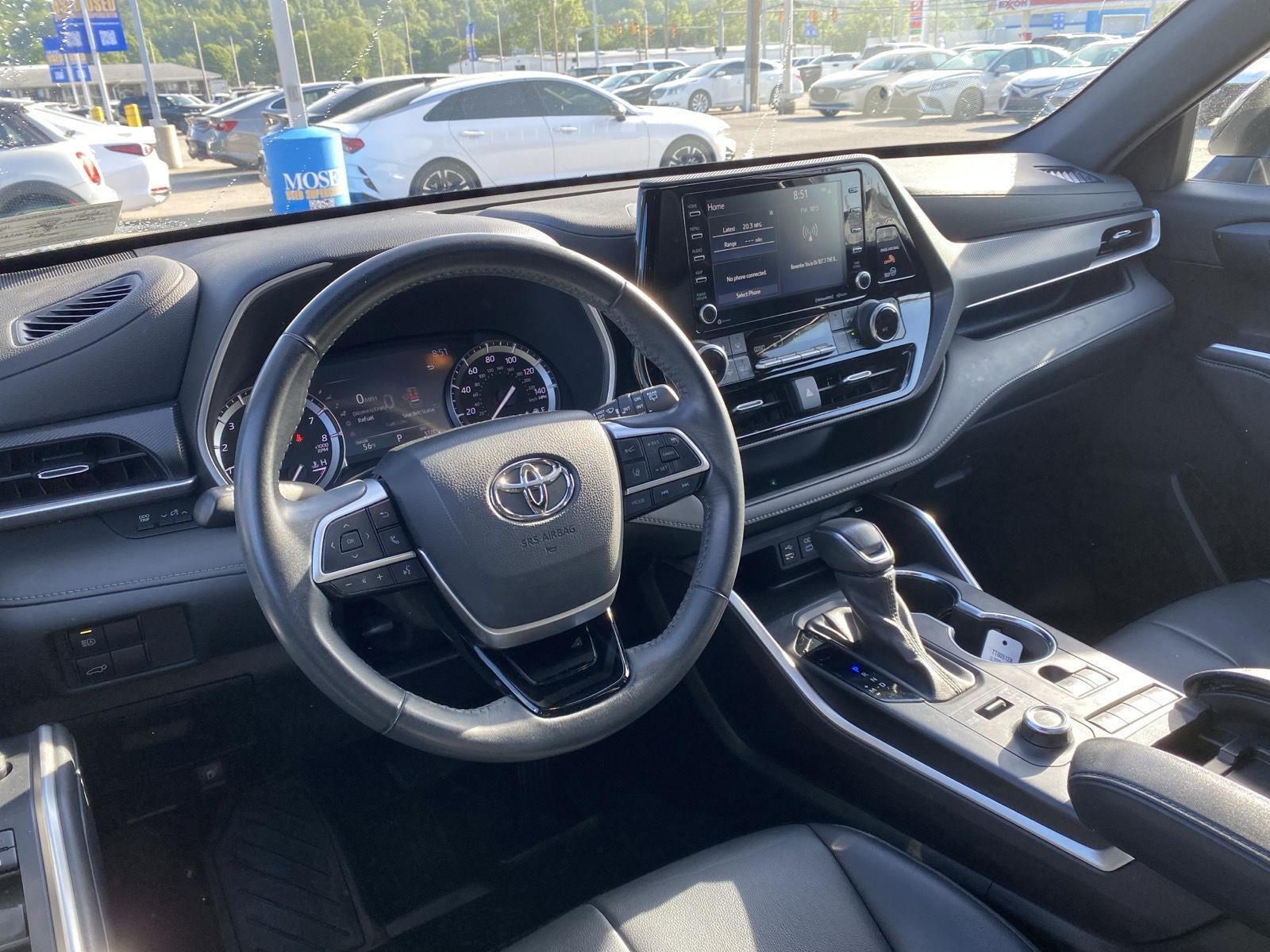 2022 Toyota Highlander XSE