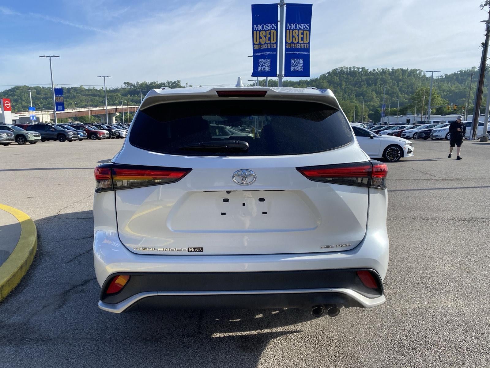 2022 Toyota Highlander XSE