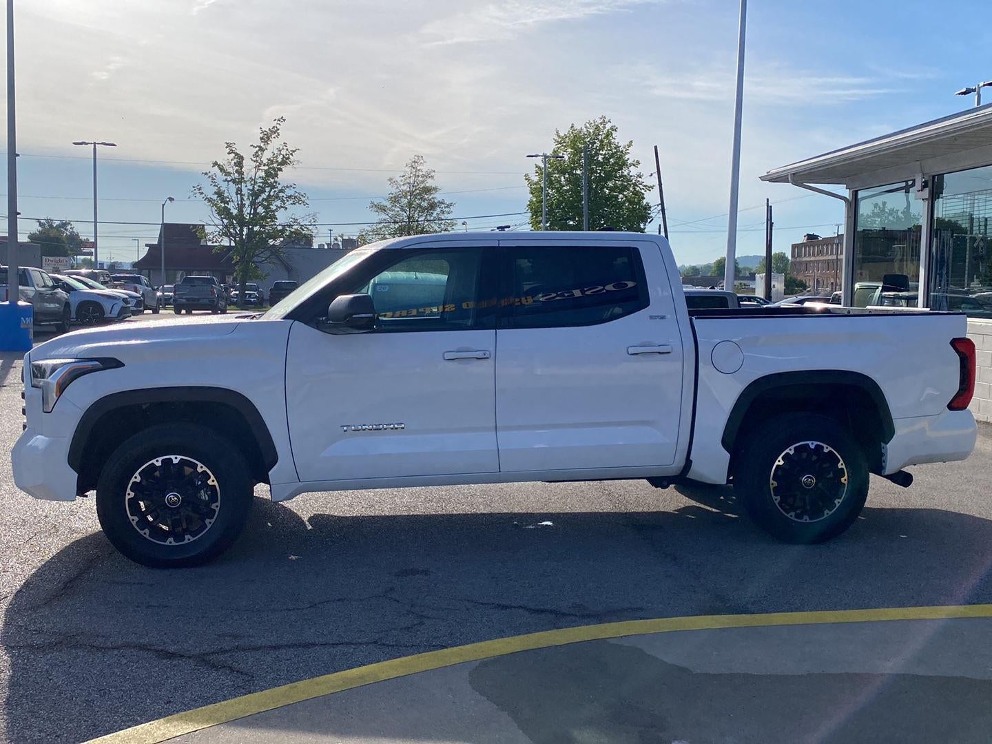 2023 Toyota Tundra SR5