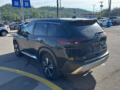 2022 Nissan Rogue Platinum