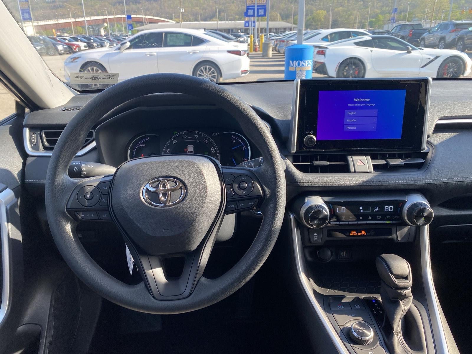 2025 Toyota RAV4 Hybrid XLE