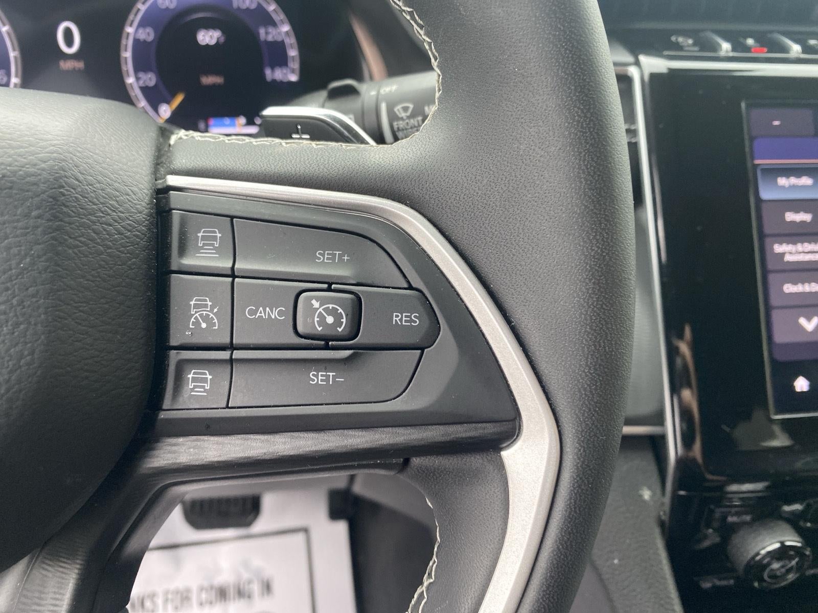 2023 Jeep Grand Cherokee Laredo