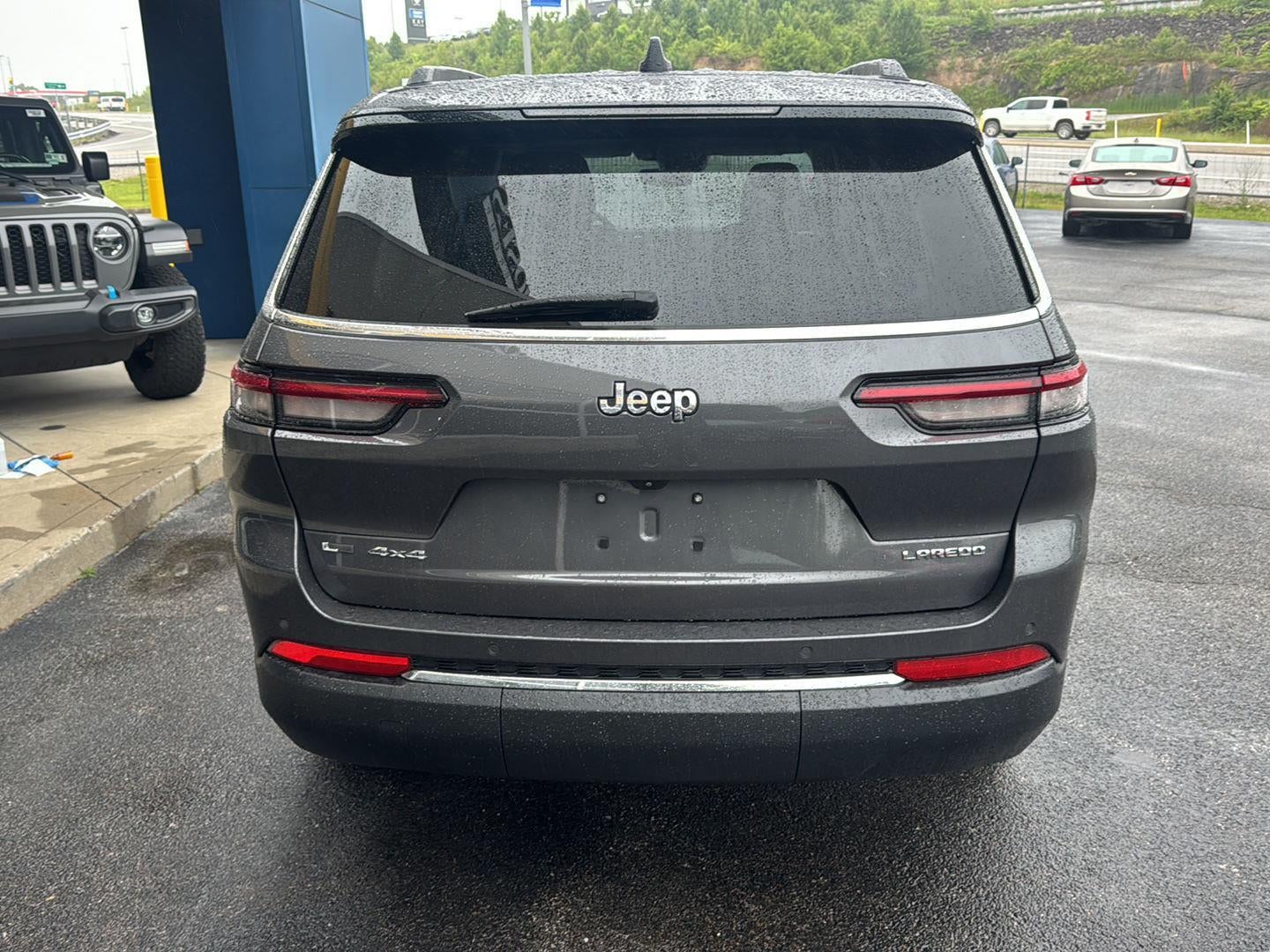 2022 Jeep Grand Cherokee L Laredo