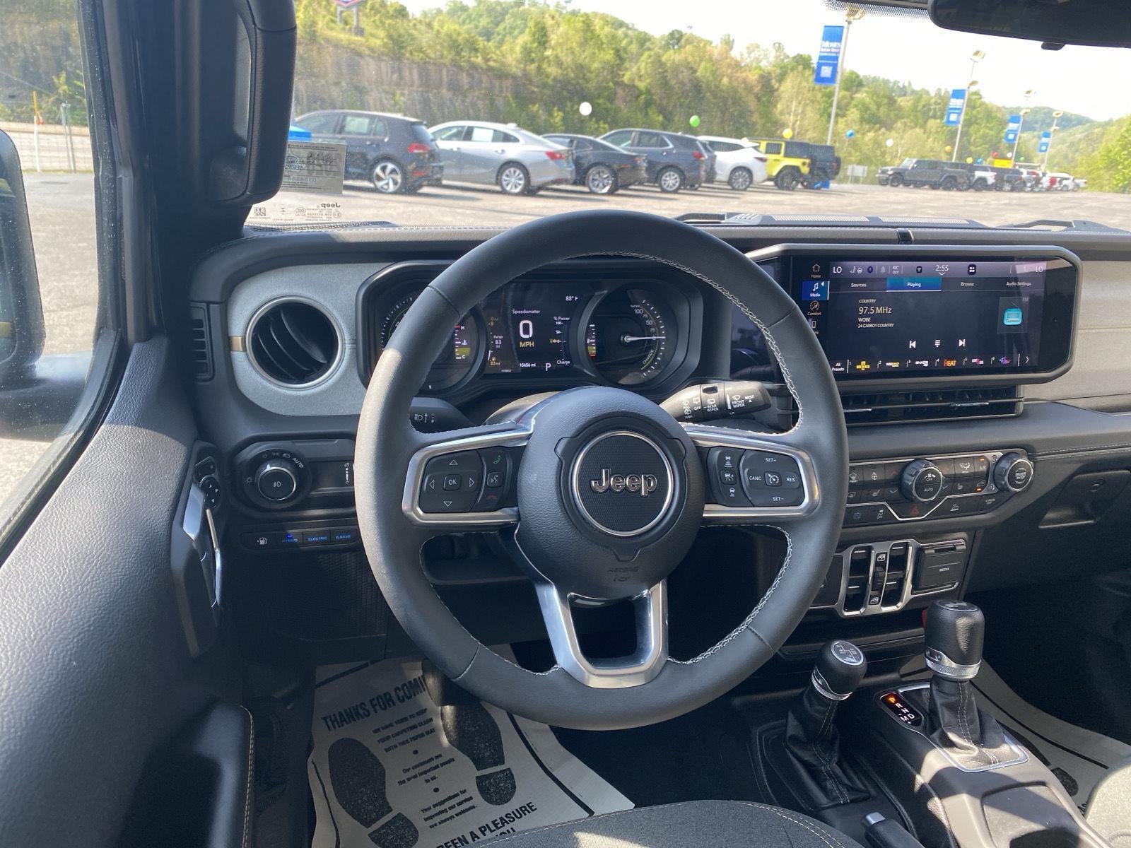 2025 Jeep Wrangler 4xe Sahara