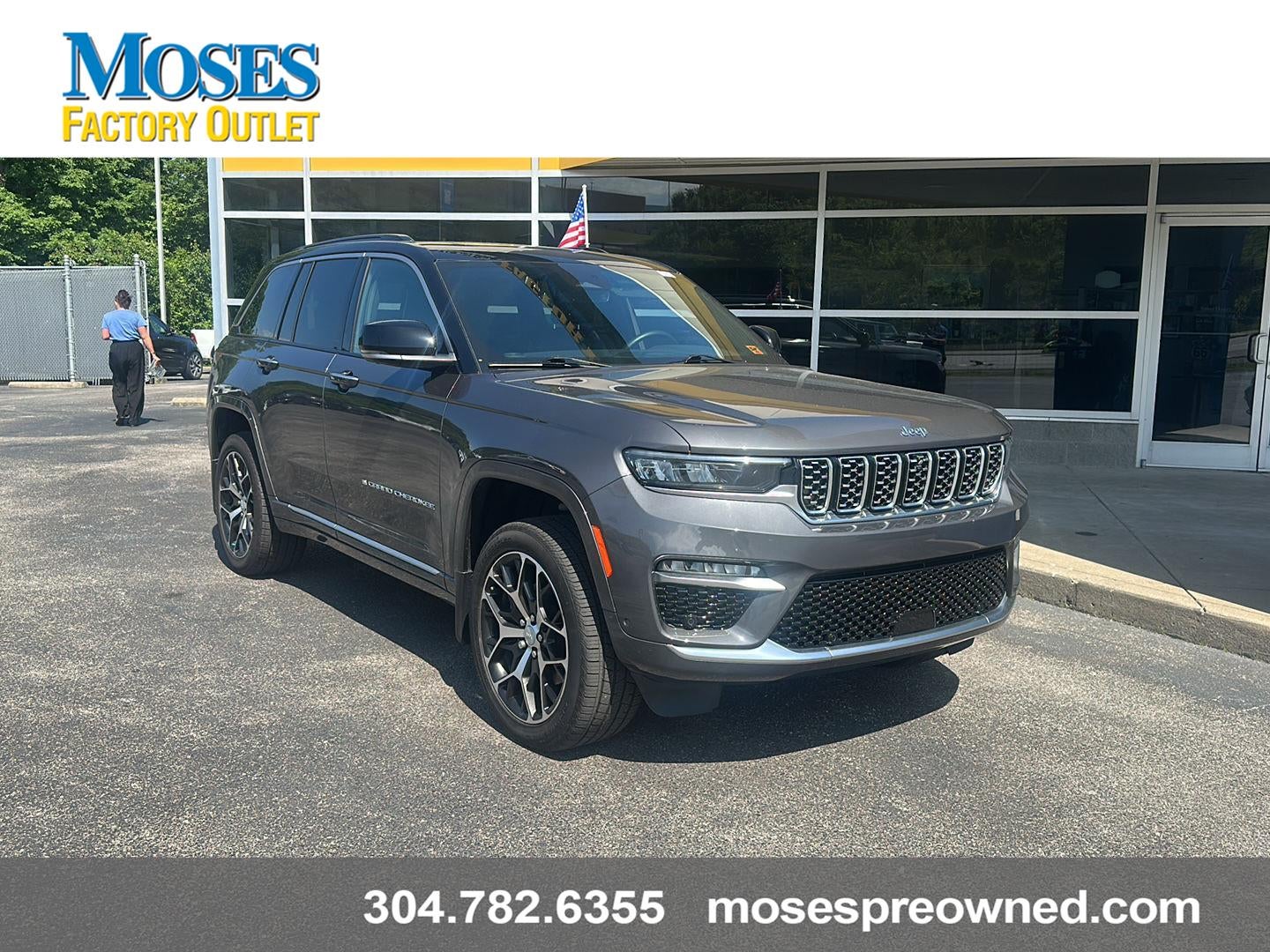 2024 Jeep Grand Cherokee Summit Reserve 4xe 4x4's photo