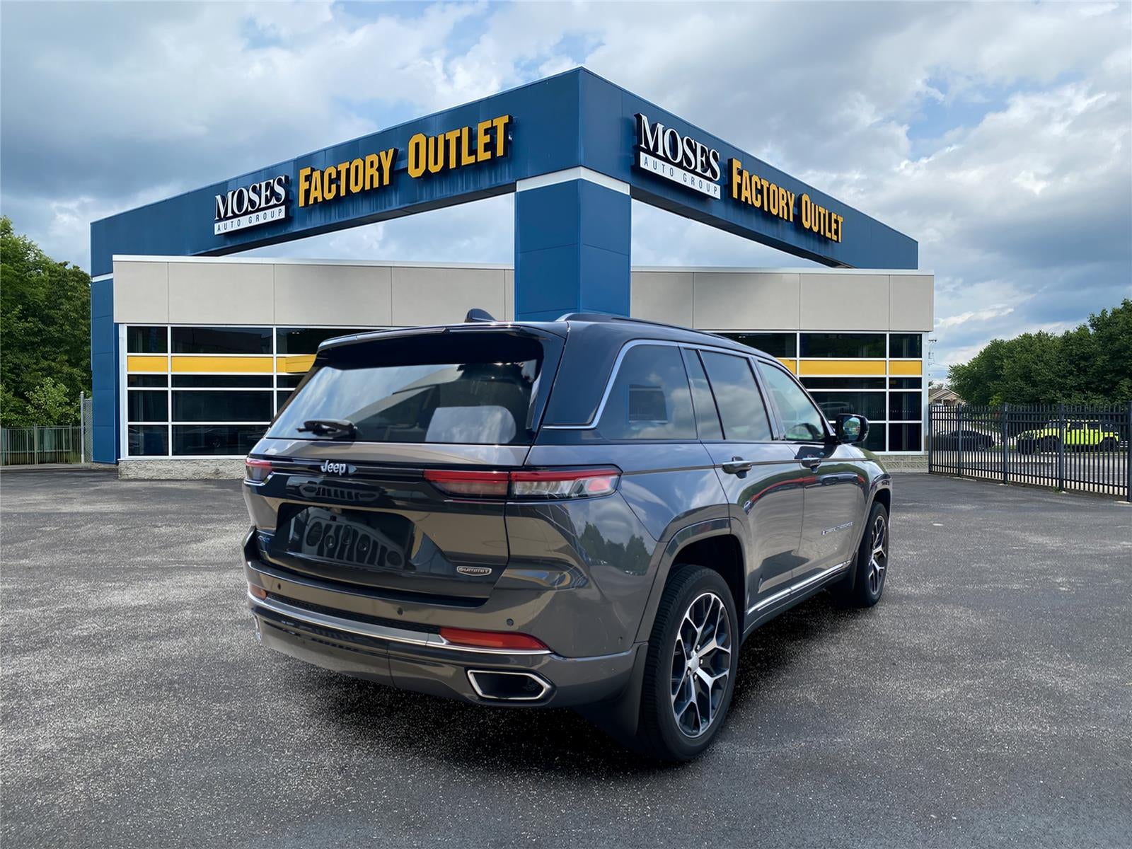 2024 Jeep Grand Cherokee 4xe Summit Reserve