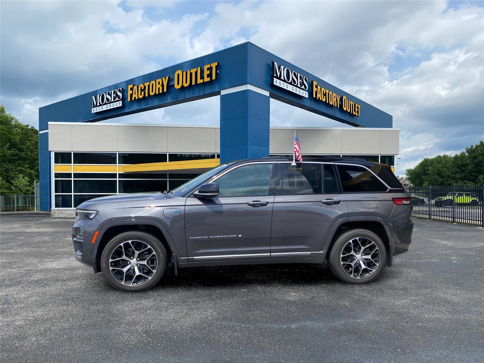 2024 Jeep Grand Cherokee 4xe Summit Reserve