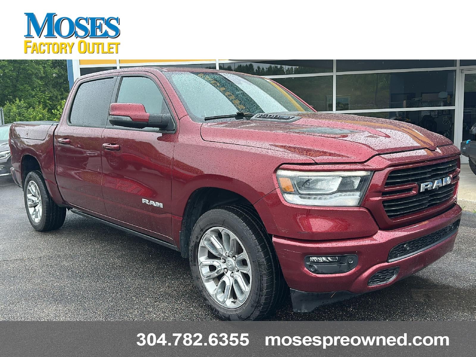 2023 RAM 1500 Laramie 4x4 Crew Cab 5'7's photo