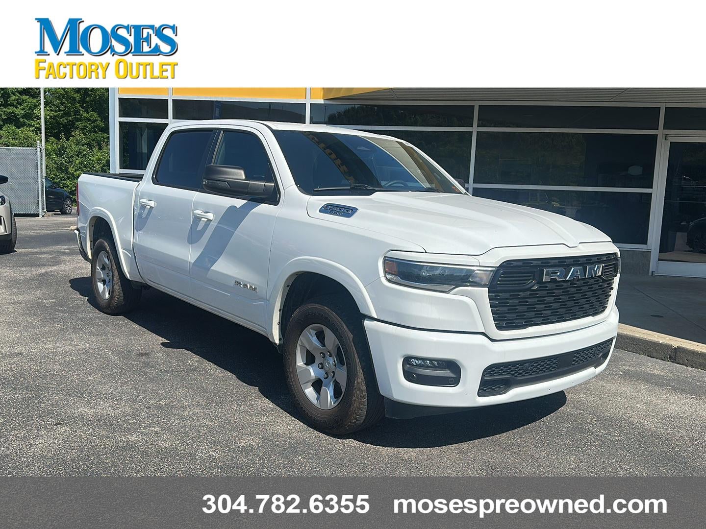 2025 RAM 1500 Big Horn/Lone Star 4x4 Crew Cab 5'7's photo