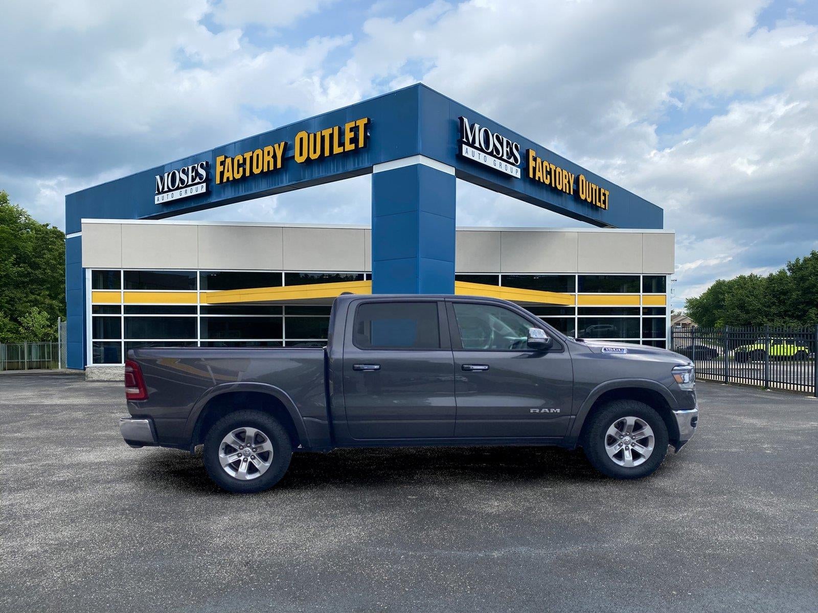 2022 RAM 1500 Laramie