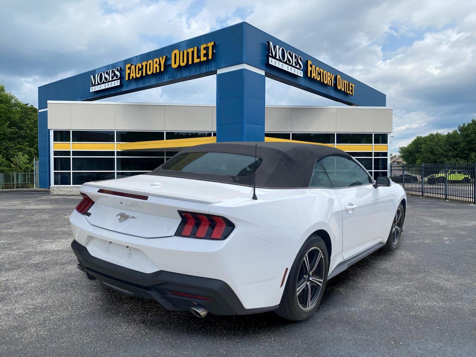 2025 Ford Mustang EcoBoost Premium