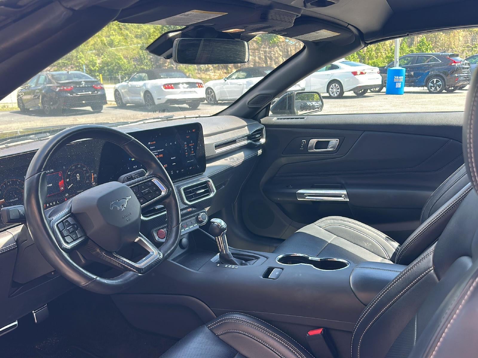 2025 Ford Mustang EcoBoost Premium