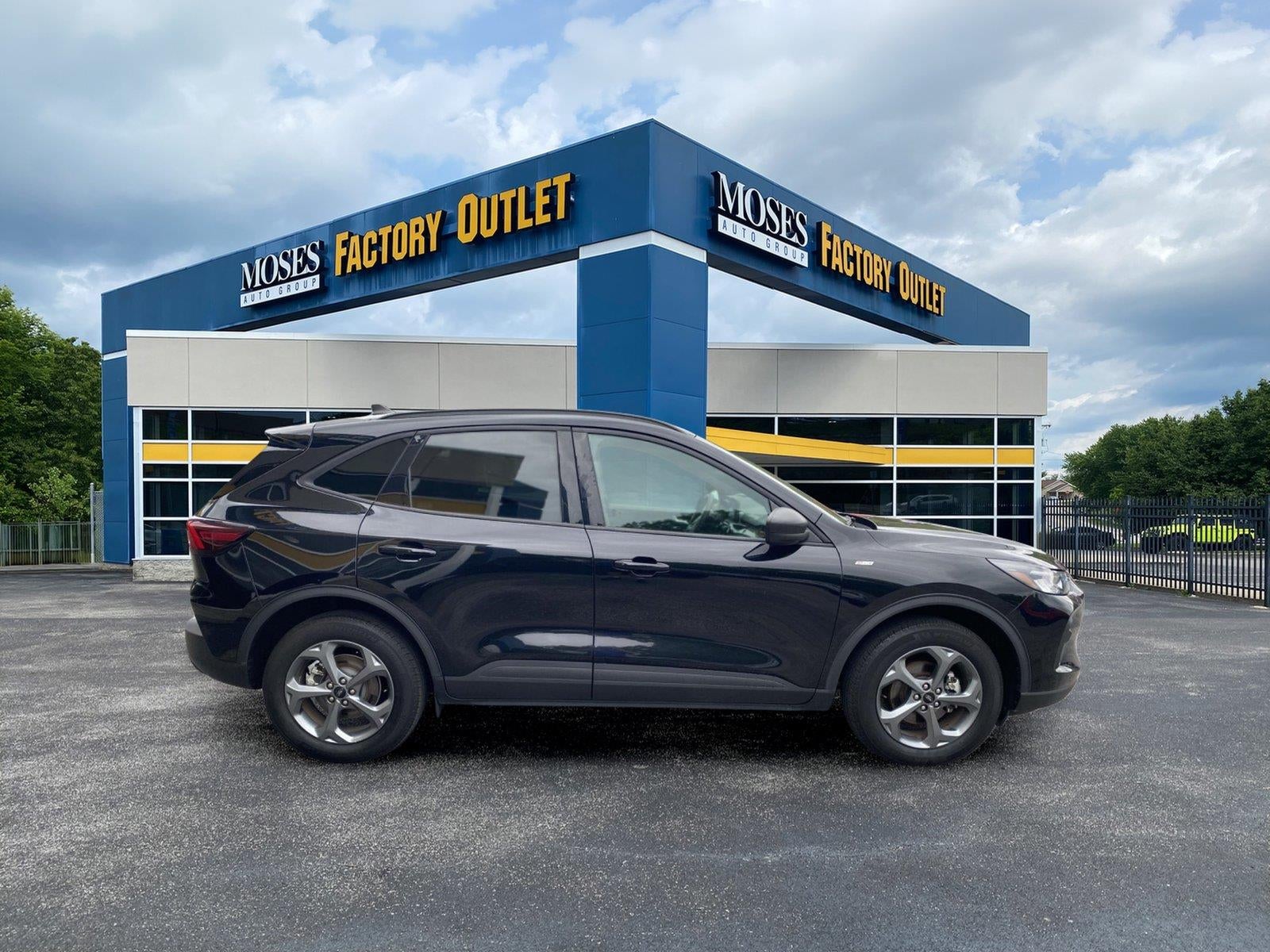 2025 Ford Escape ST-Line