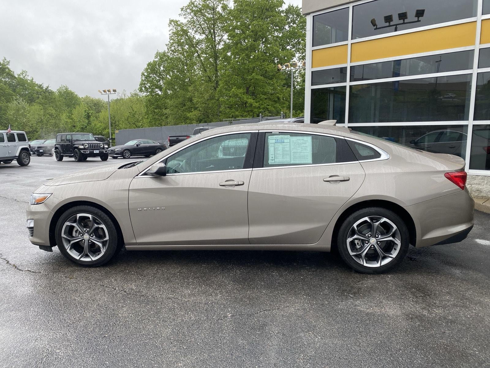 2024 Chevrolet Malibu LT