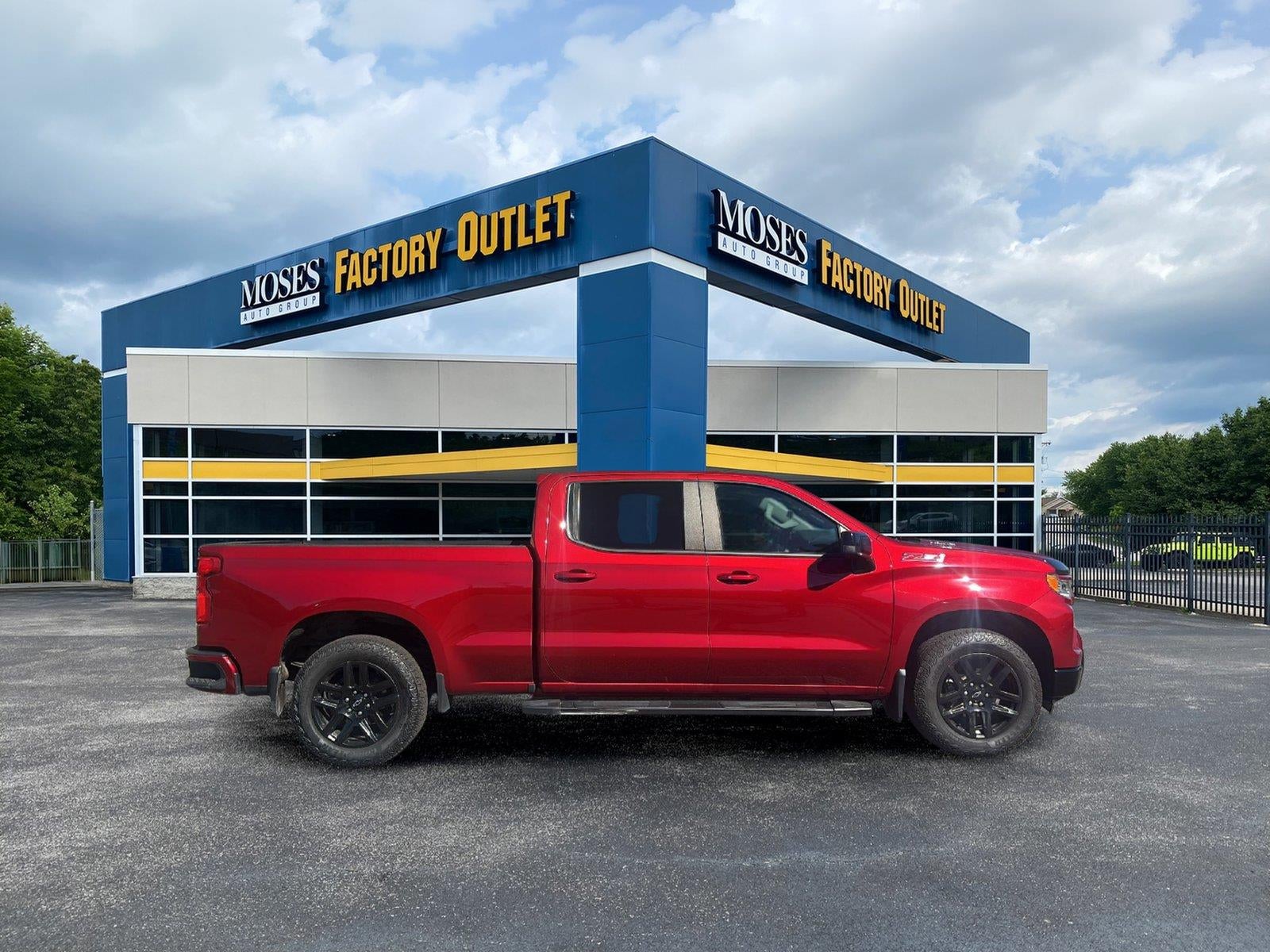 2023 Chevrolet Silverado 1500 RST