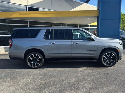 2022 Chevrolet Suburban RST