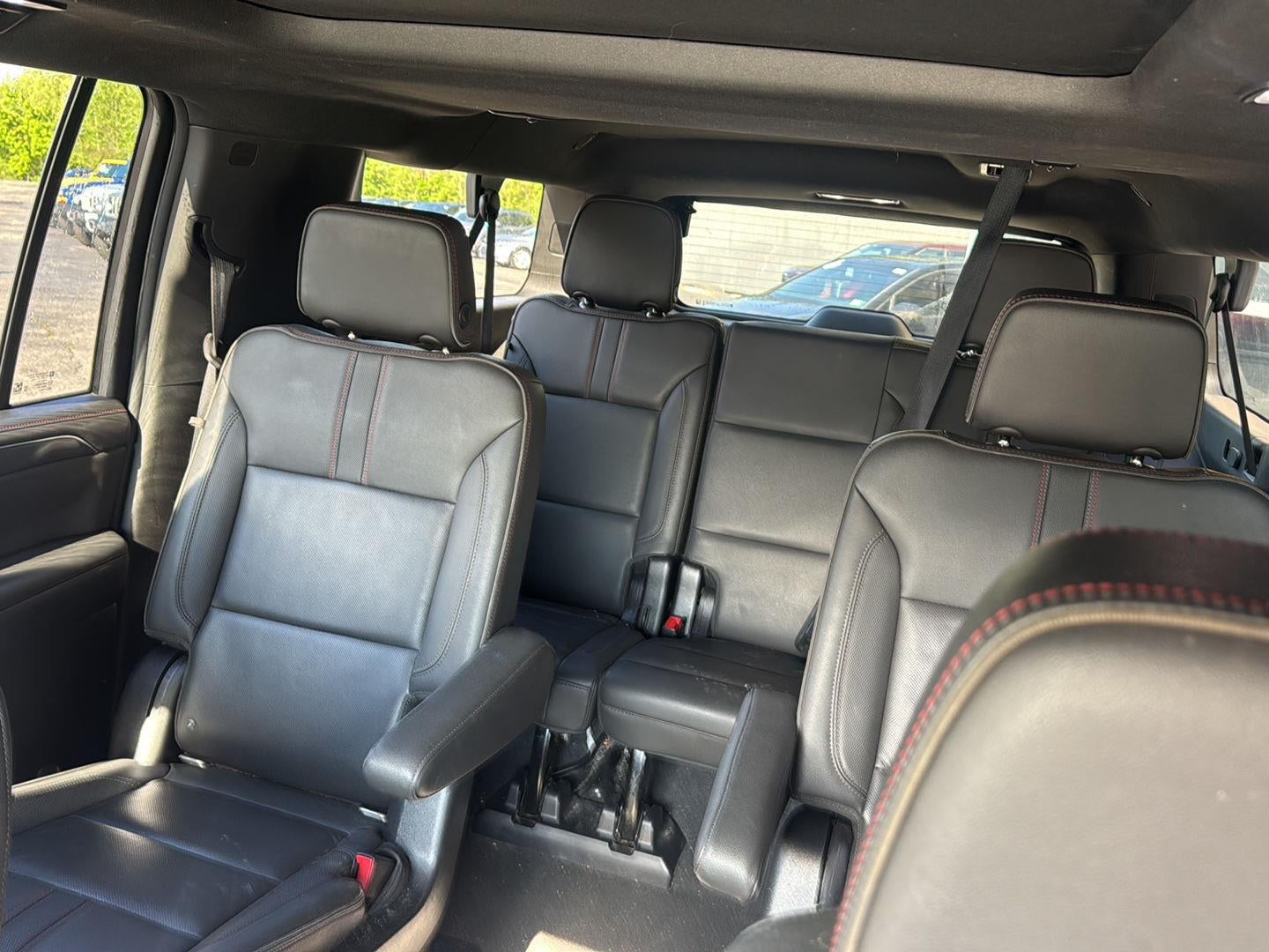 2022 Chevrolet Suburban RST
