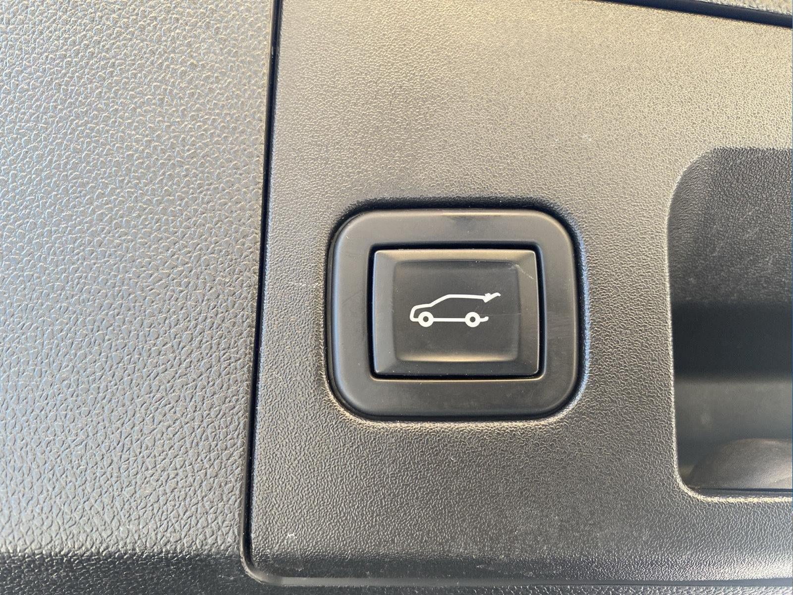 2021 Cadillac XT4 FWD Luxury