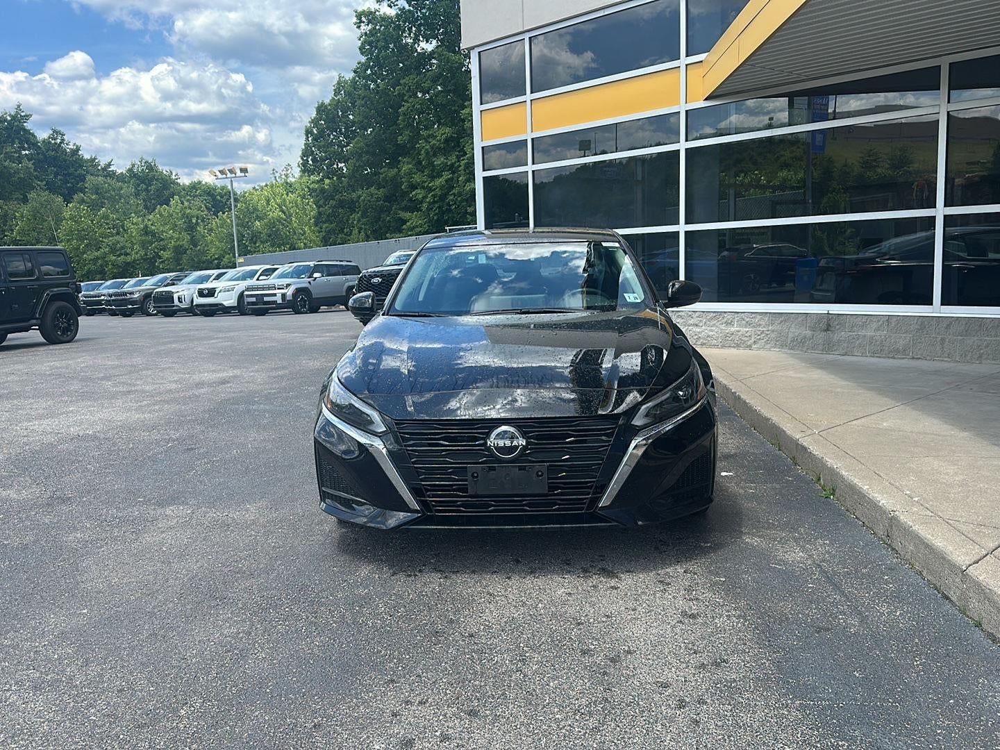 2023 Nissan Altima 2.5 SV