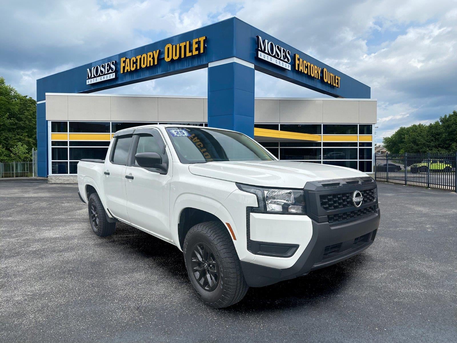 2025 Nissan Frontier S