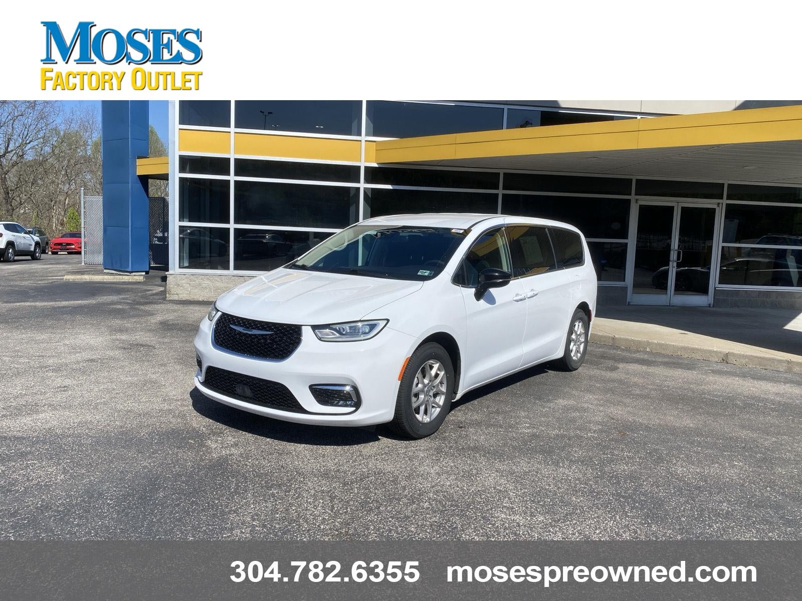 2024 Chrysler Pacifica Touring L