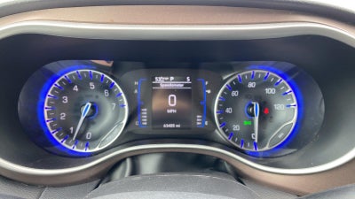 2024 Chrysler Voyager LX