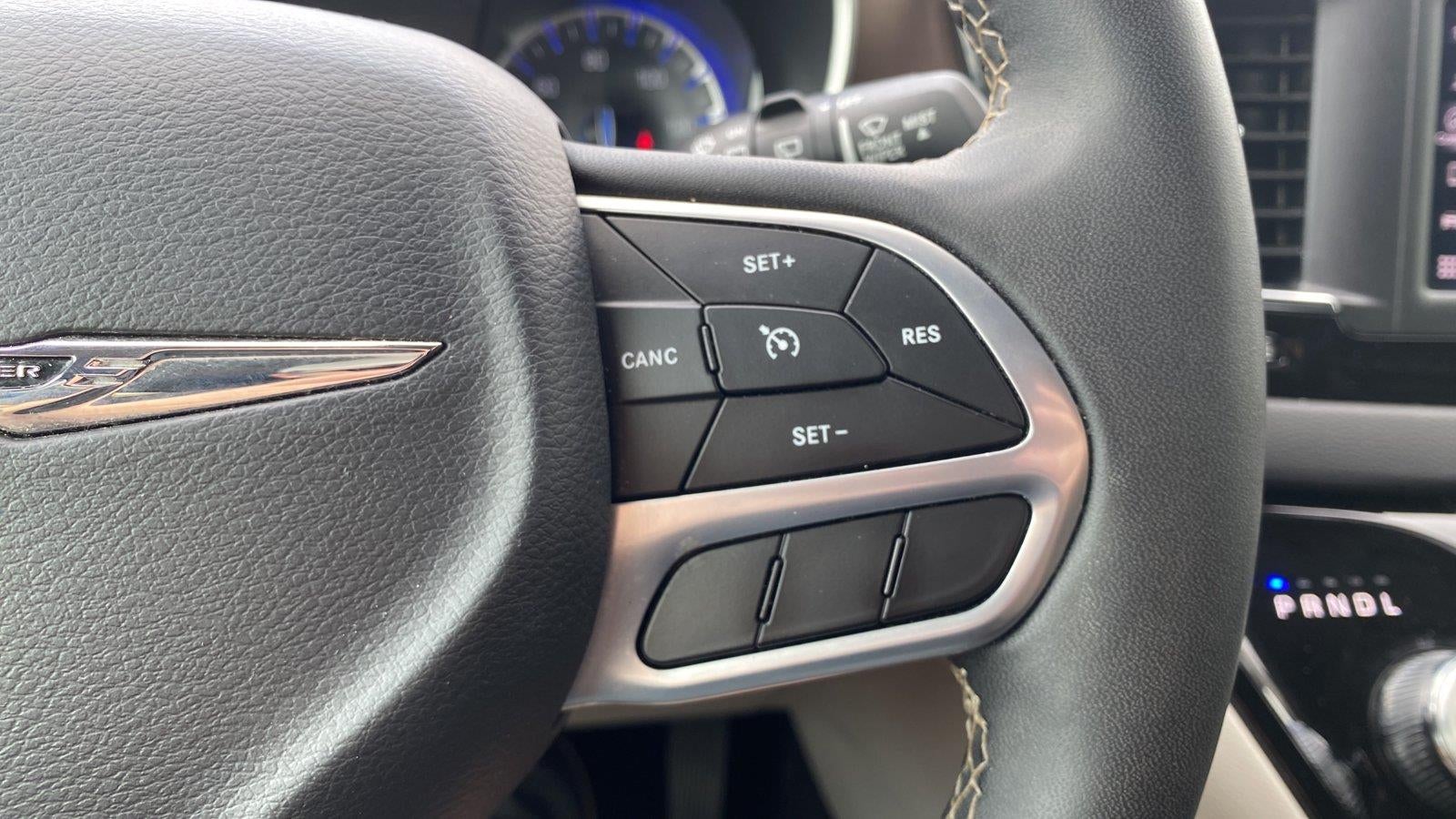2024 Chrysler Voyager LX