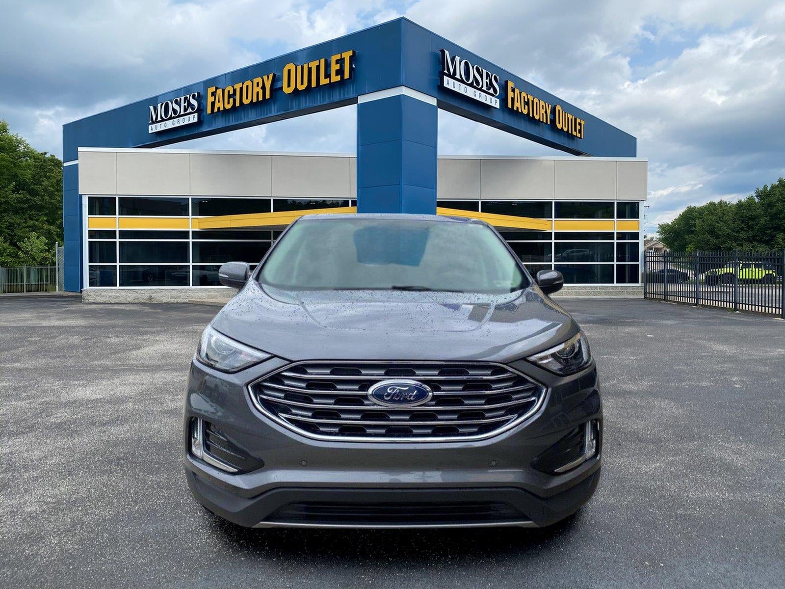 2024 Ford Edge Titanium