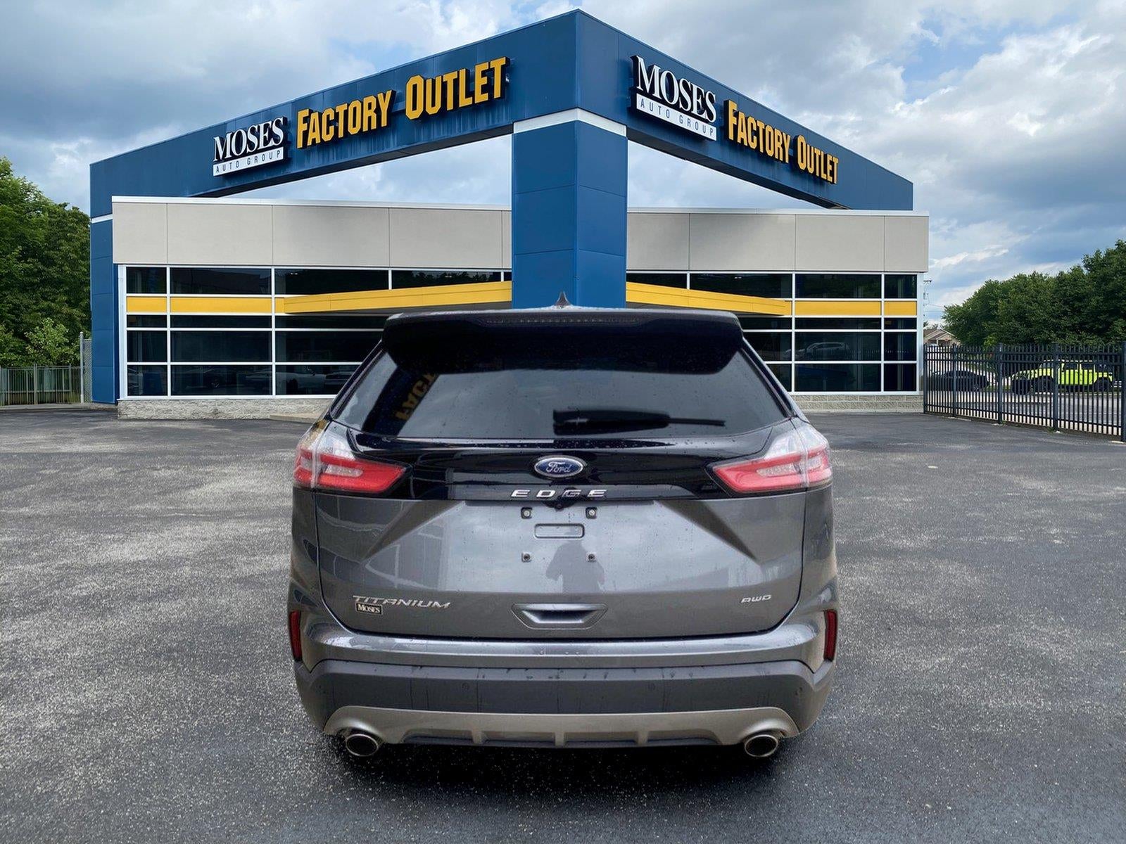 2024 Ford Edge Titanium