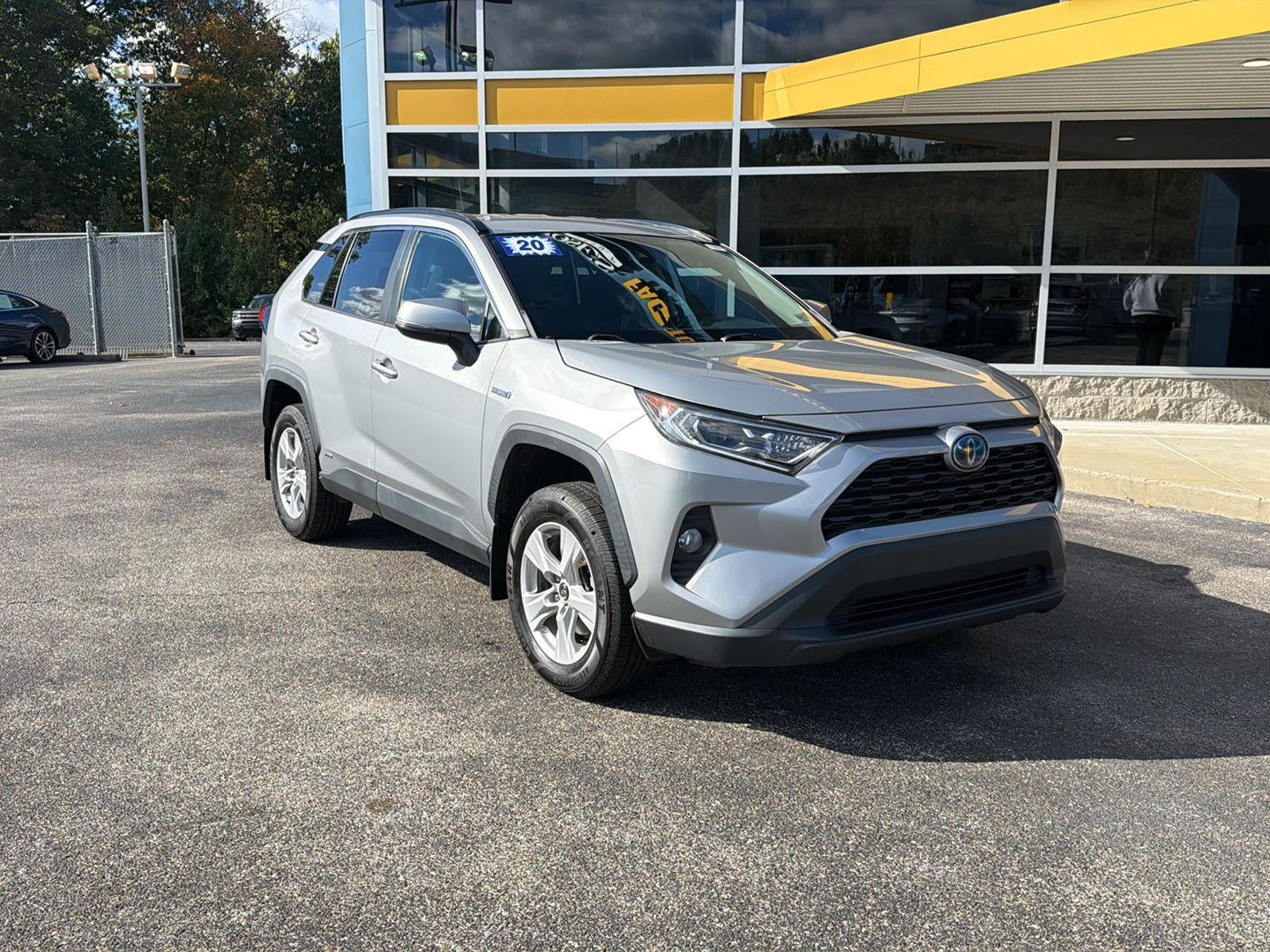 2020 Toyota RAV4 XLE
