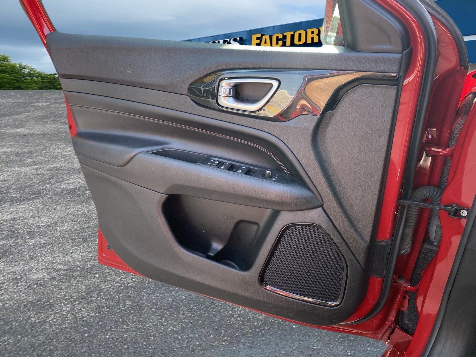 2022 Jeep Compass (RED) Edition