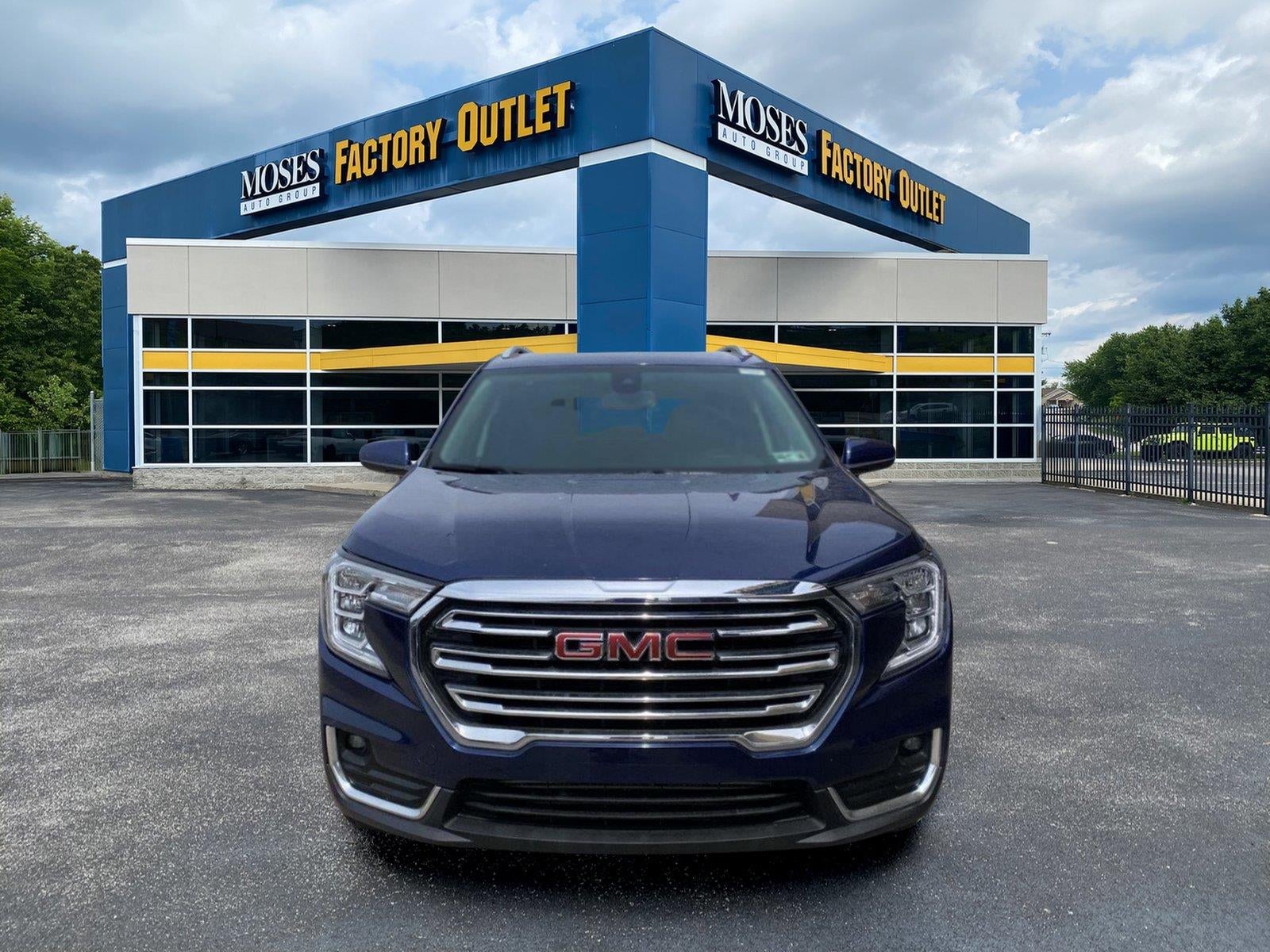 2023 GMC Terrain SLT