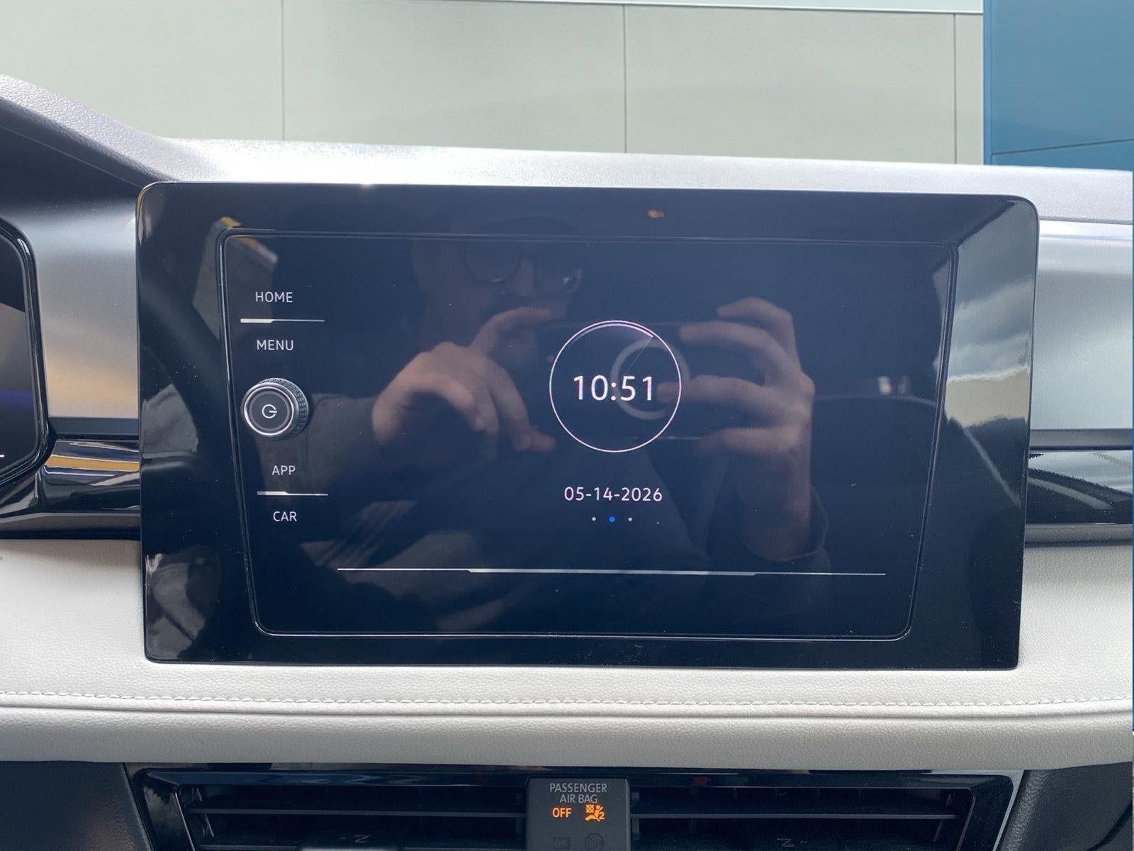 2025 Volkswagen Taos S