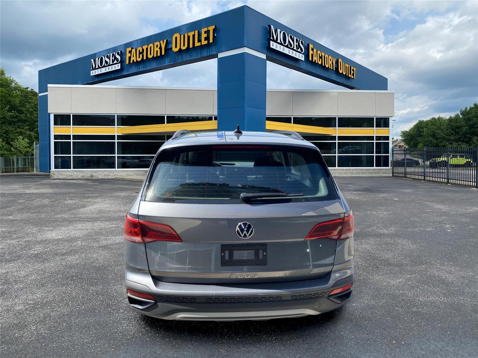2024 Volkswagen Taos S