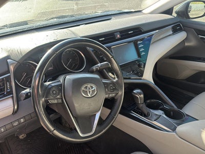2019 Toyota Camry SE