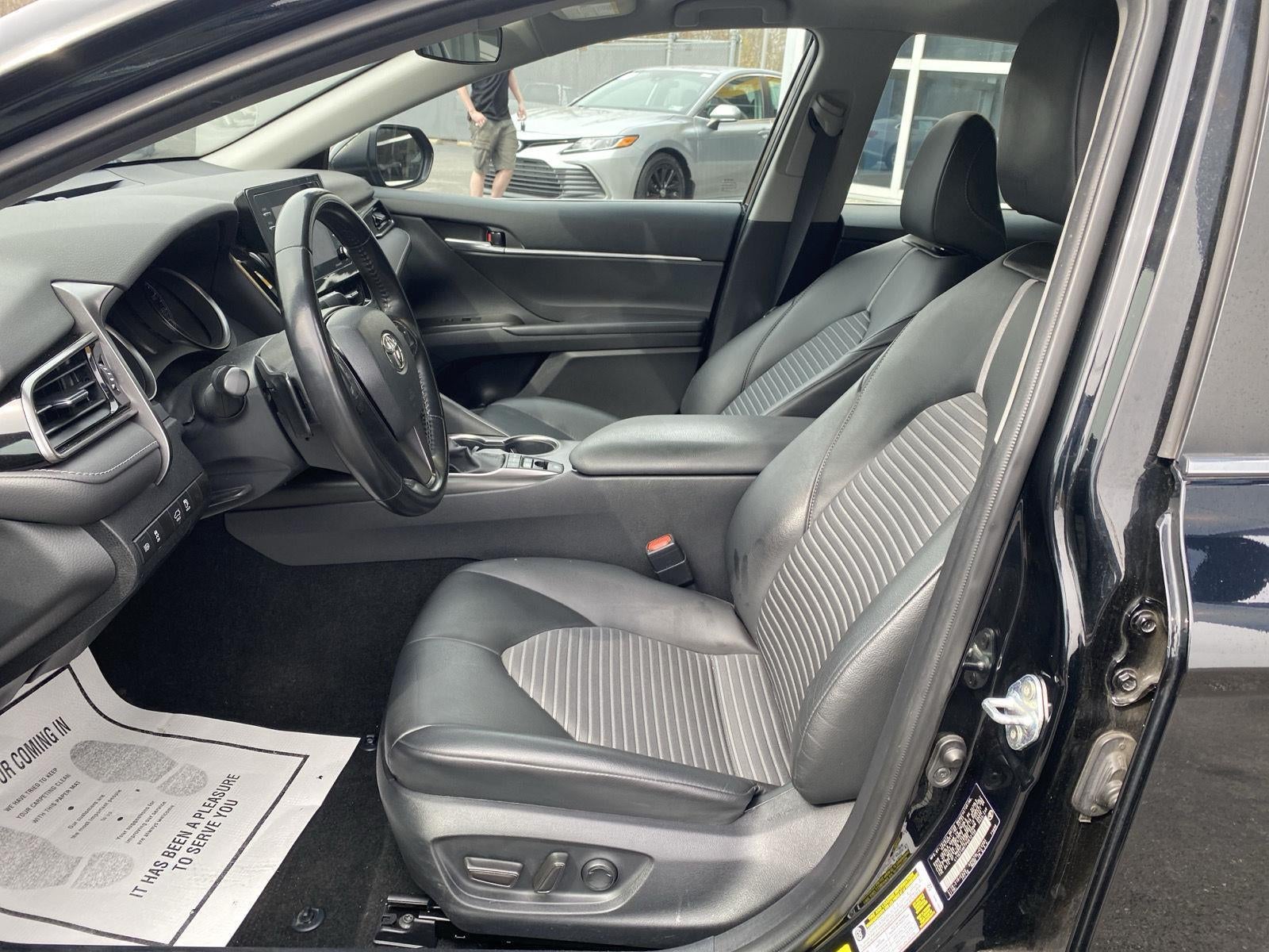 2023 Toyota Camry Hybrid SE