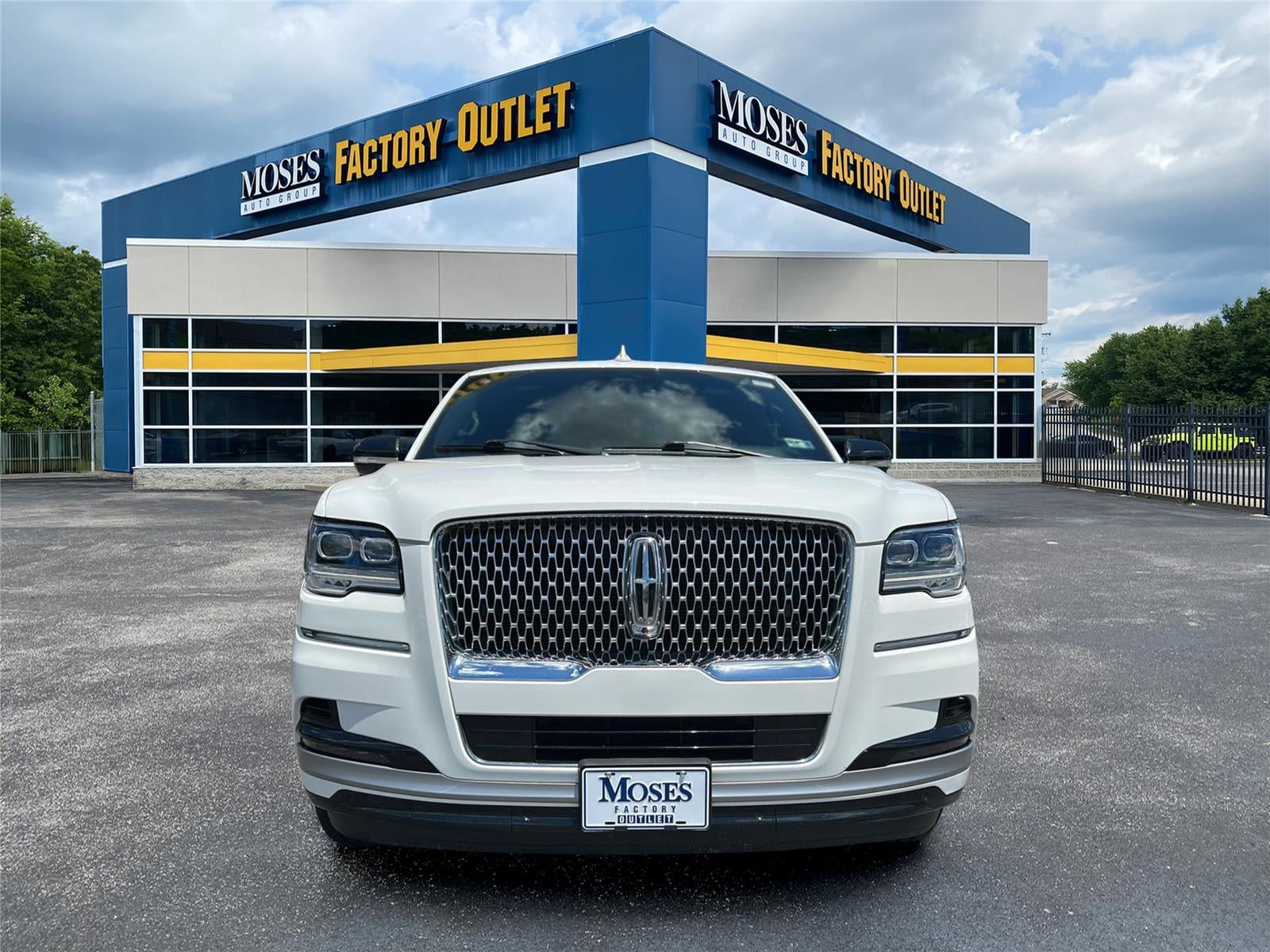 2023 Lincoln Navigator L Reserve
