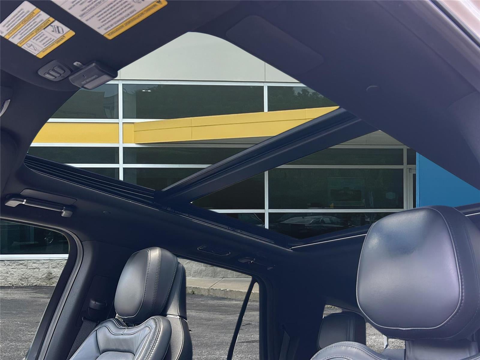 2023 Lincoln Navigator L Reserve