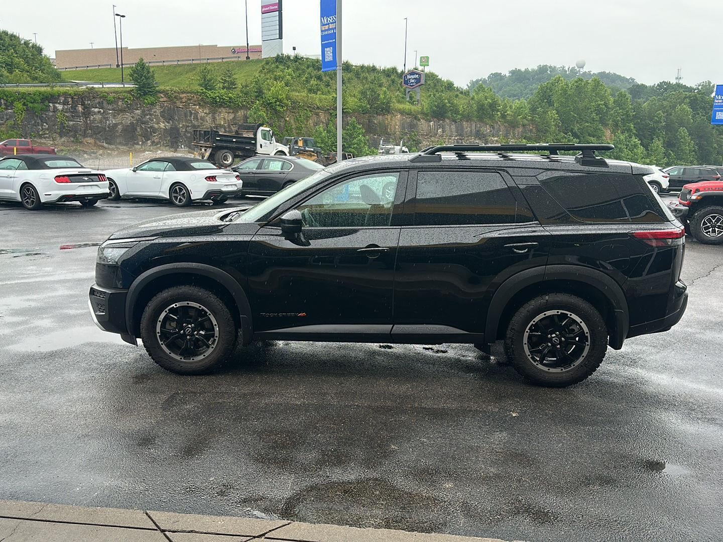 2025 Nissan Pathfinder Rock Creek