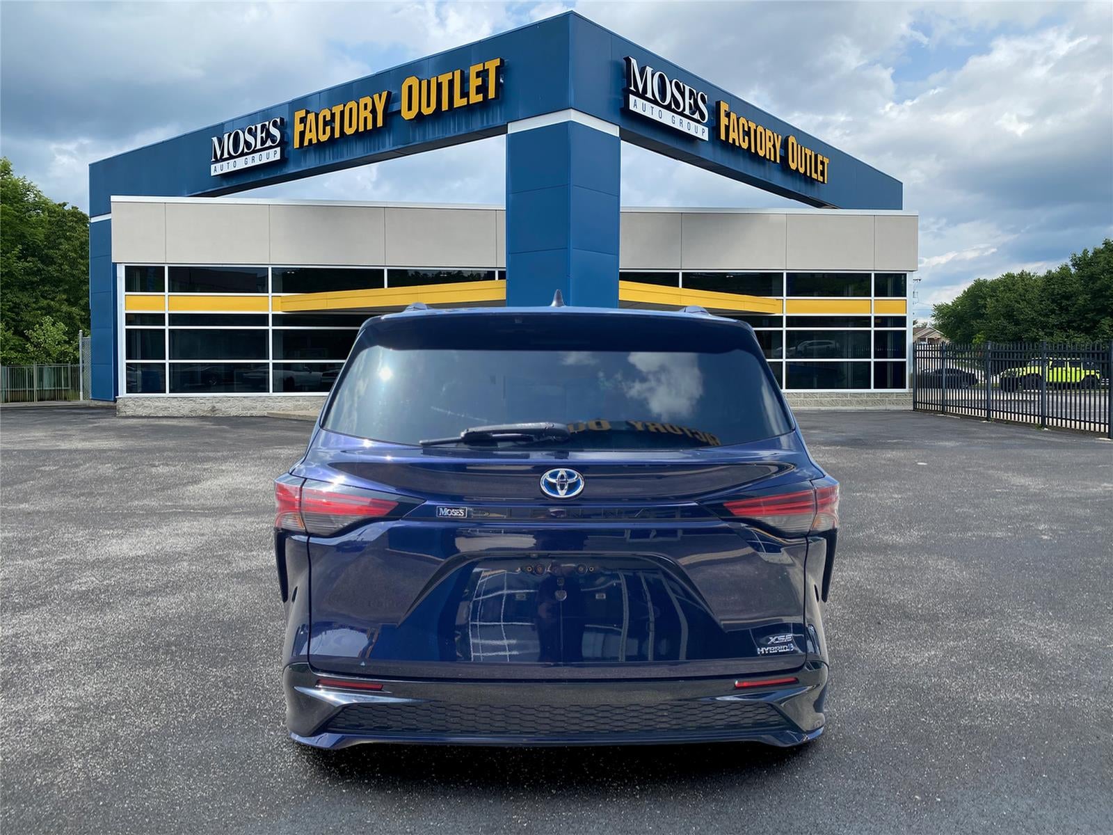 2021 Toyota SIENNA MINIVAN