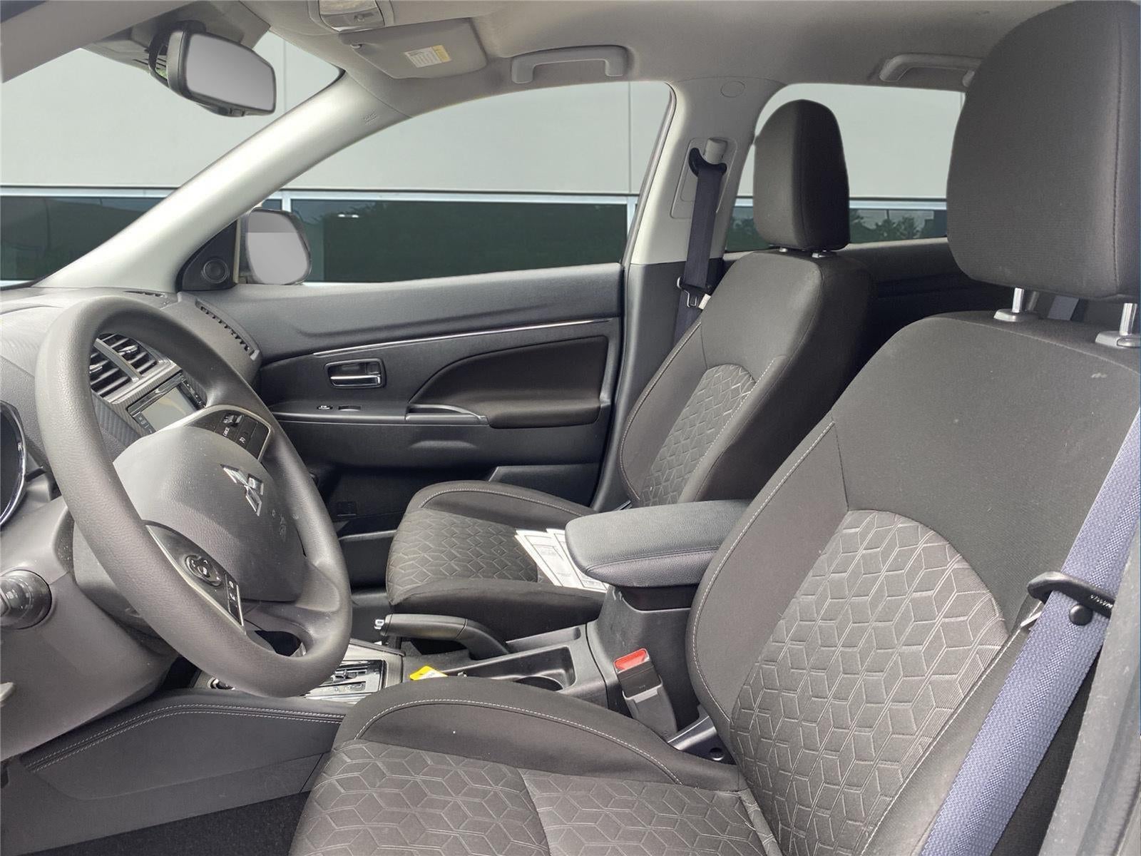 2025 Mitsubishi Outlander Sport ES