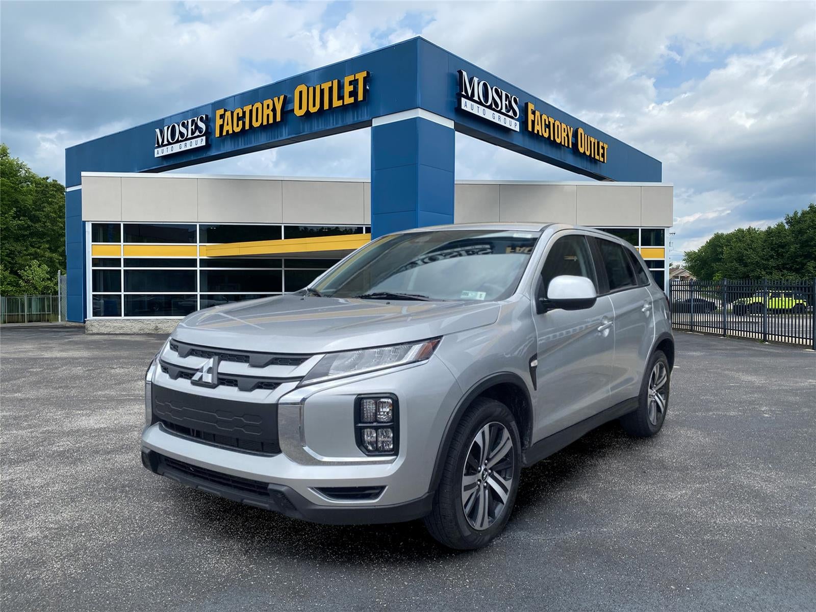2025 Mitsubishi Outlander Sport ES