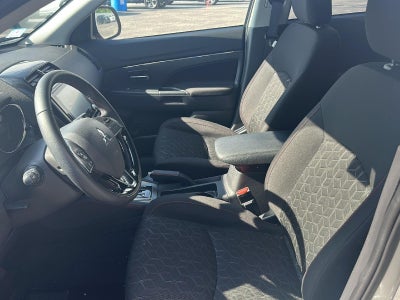 2025 Mitsubishi Outlander Sport S