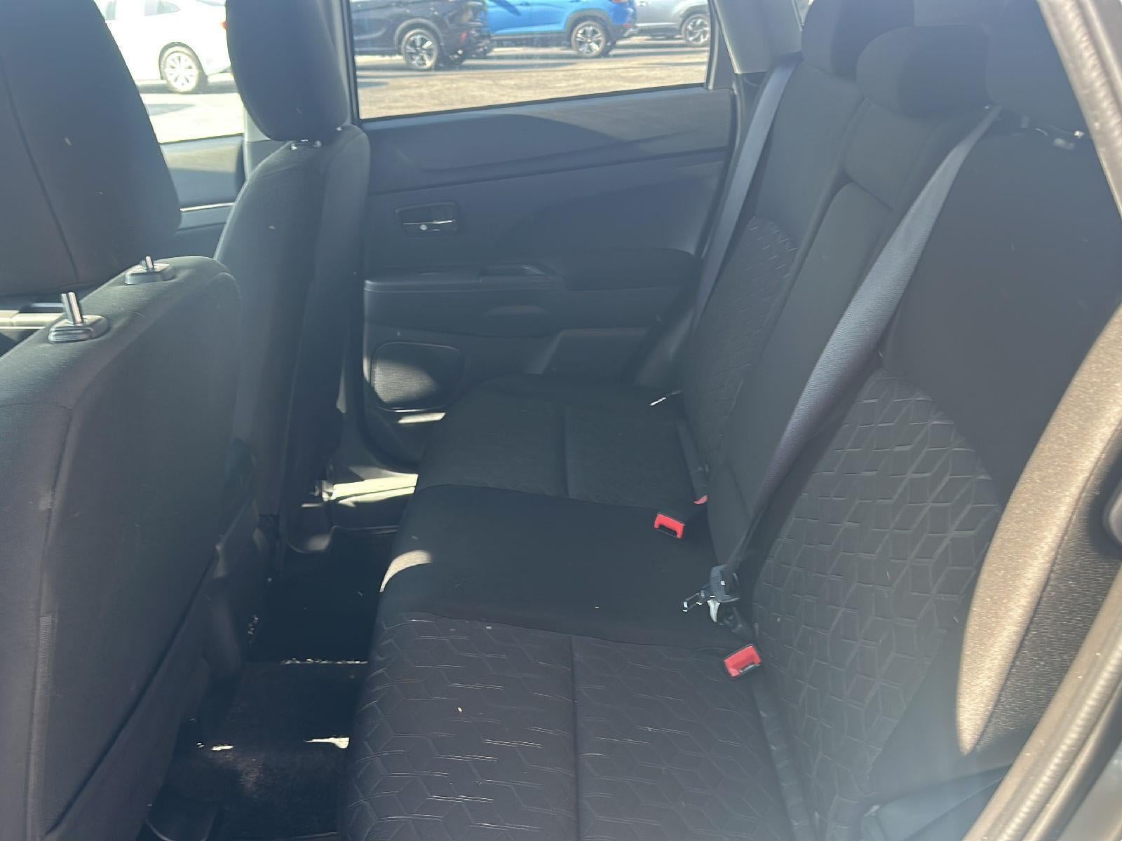2025 Mitsubishi Outlander Sport S