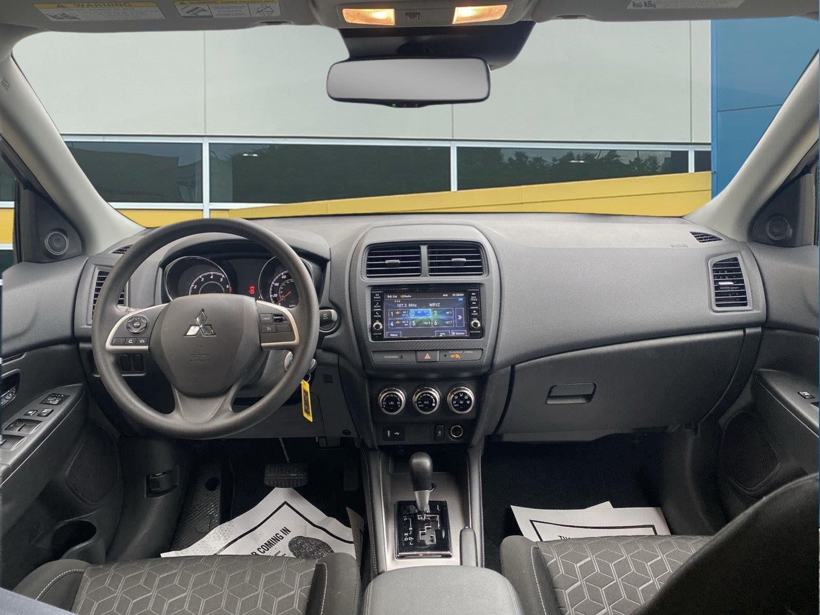 2025 Mitsubishi Outlander Sport ES